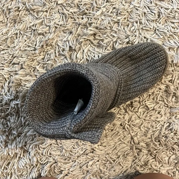 Booties - Picture 7 of 8